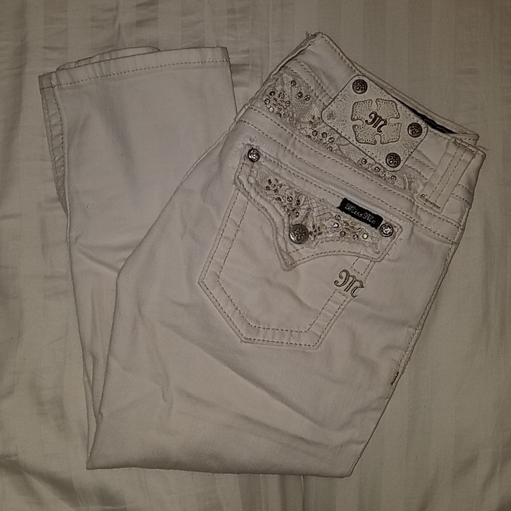 Miss Me White Jean Capris